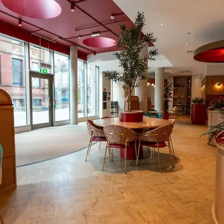 Leonardo Living Modern & Ensuites In Appartement *
