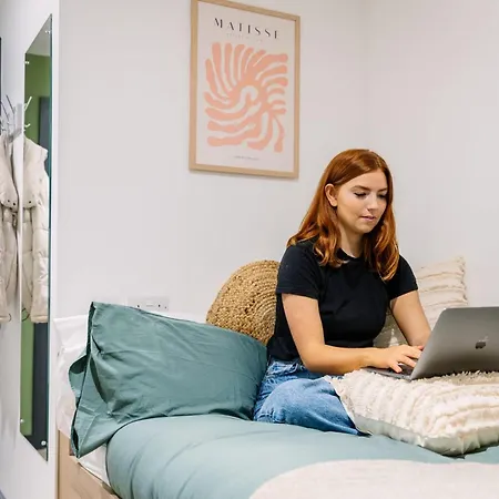 Apartment Thoresby Hall In Central Leeds Leeds (West Yorkshire)